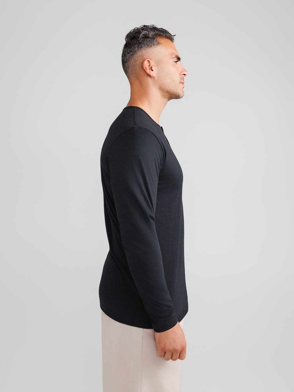 Black Henley 6-pack
