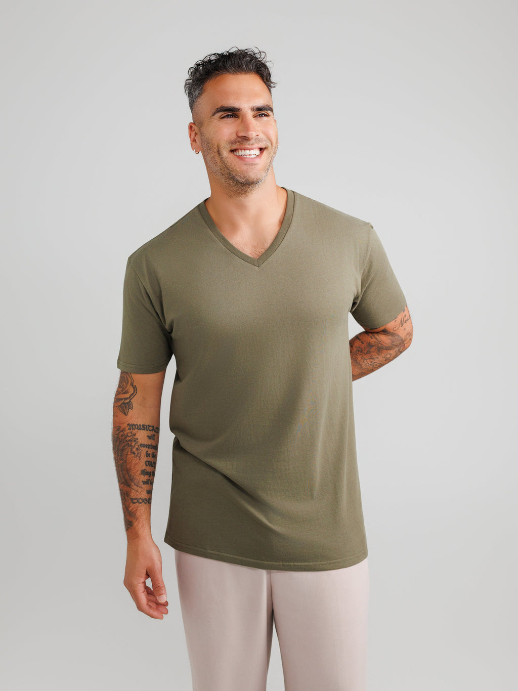 Voordeel V-neck 4-pack